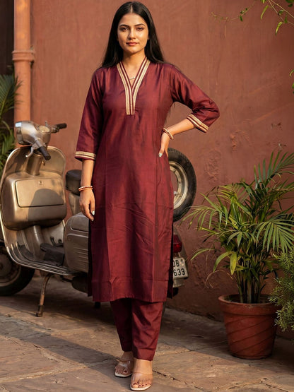 Women Regular Kurta with Trousers