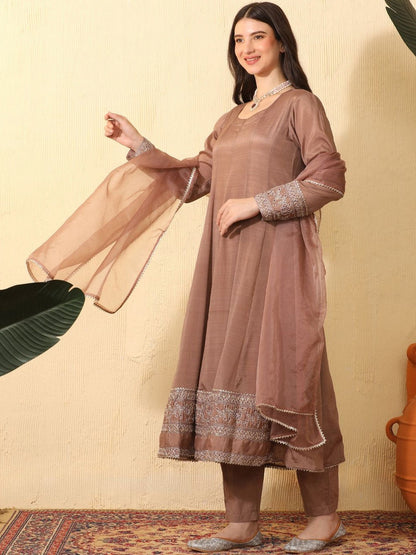 Women Ethnic Motifs Embroidered Empire Kurta with Trousers & With Dupatta