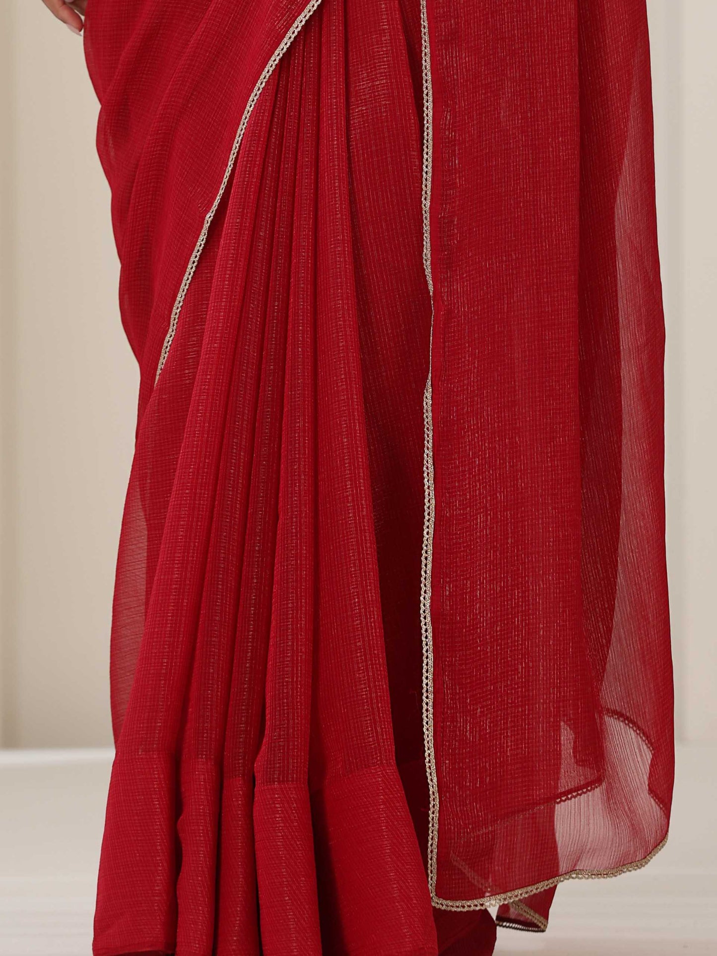 Dhiyona ST Red Kota Saree with Lace and Blouse Fabric