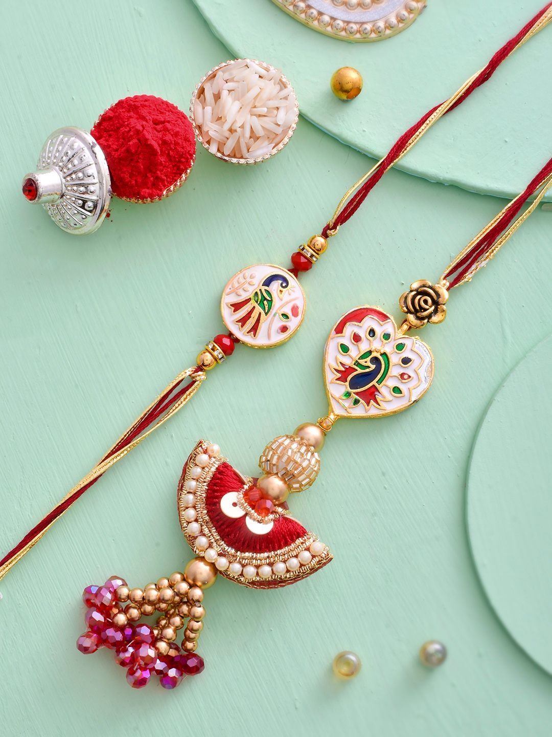 Dhiyona Rakhi
