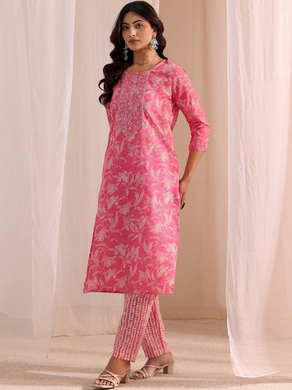Women Floral Printed Regular Thread Work Kurta with Trousers & With Dupatta