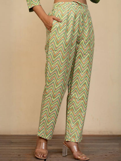Dhiyona KL Women Green Pure Cotton Kurta Sets
