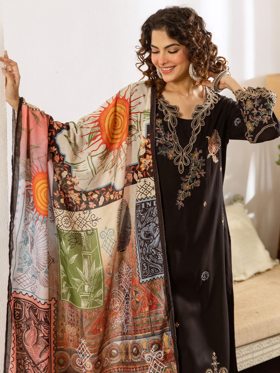 Women Ethnic Motifs Embroidered Regular Thread Work Kurta with Palazzos & With Dupatta