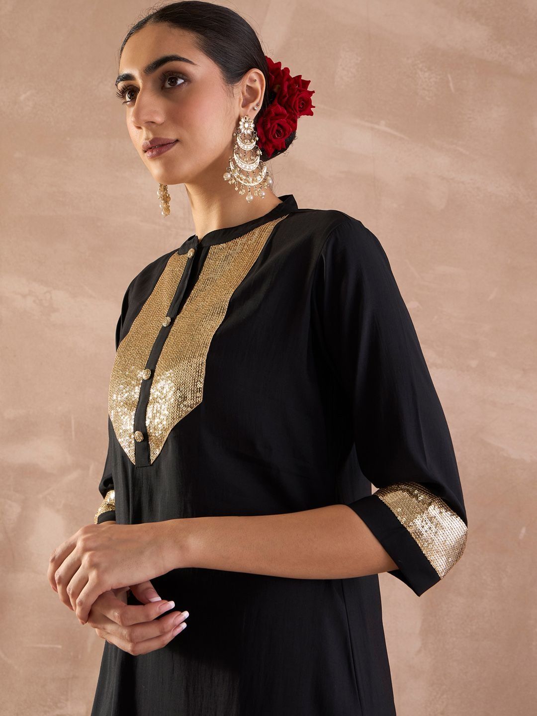 Dhiyona IE Embroidered Mandarin Collar Tunic With Trousers