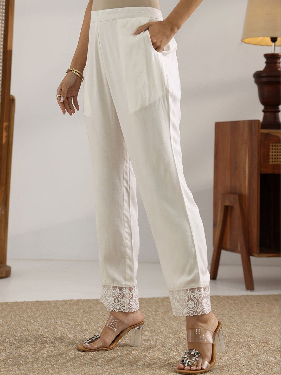 Women Ethnic Motifs Embroidered Regular Thread Work Kurta with Trousers