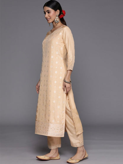 Women Regular Kurta with Trousers & With Dupatta