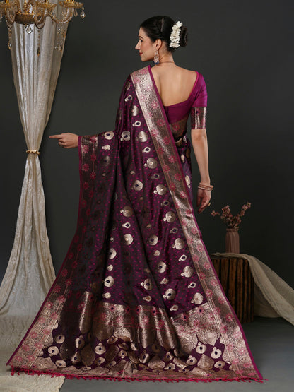Women's Silk Blend Magenta Woven Design Designer Saree With Blouse Piece