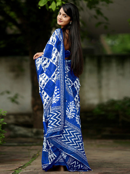 Women's Cotton Blue Printed Designer Saree With Blouse Piece