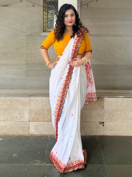 Women's Cotton Yellow Embellished Designer Saree With Blouse Piece