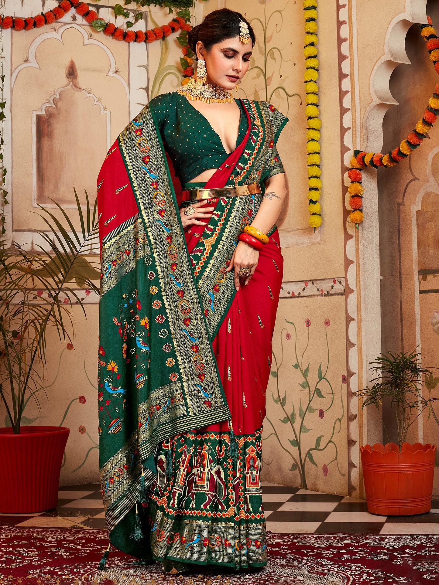 Women's Silk Blend Red Woven Design Designer Saree With Blouse Piece