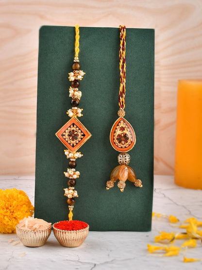 Dhiyona Rakhi