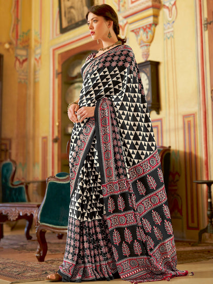 Women's Crepe Black Printed Designer Saree With Blouse Piece