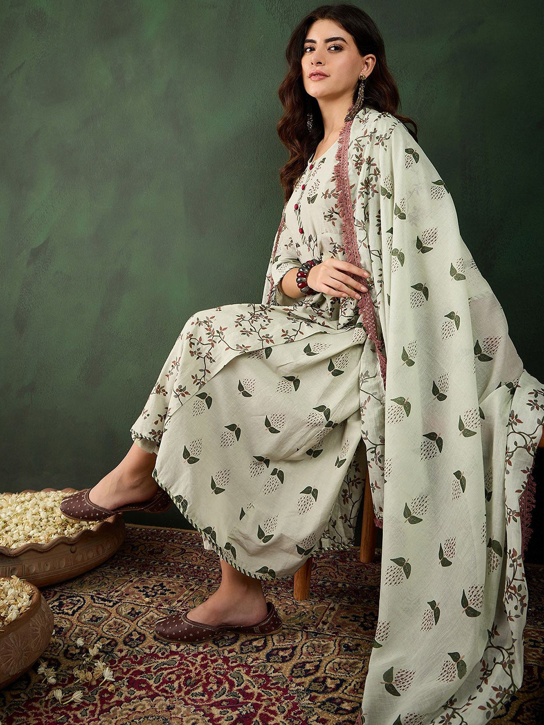 Floral Printed Pure Cotton Kurta With Trousers & Dupatta