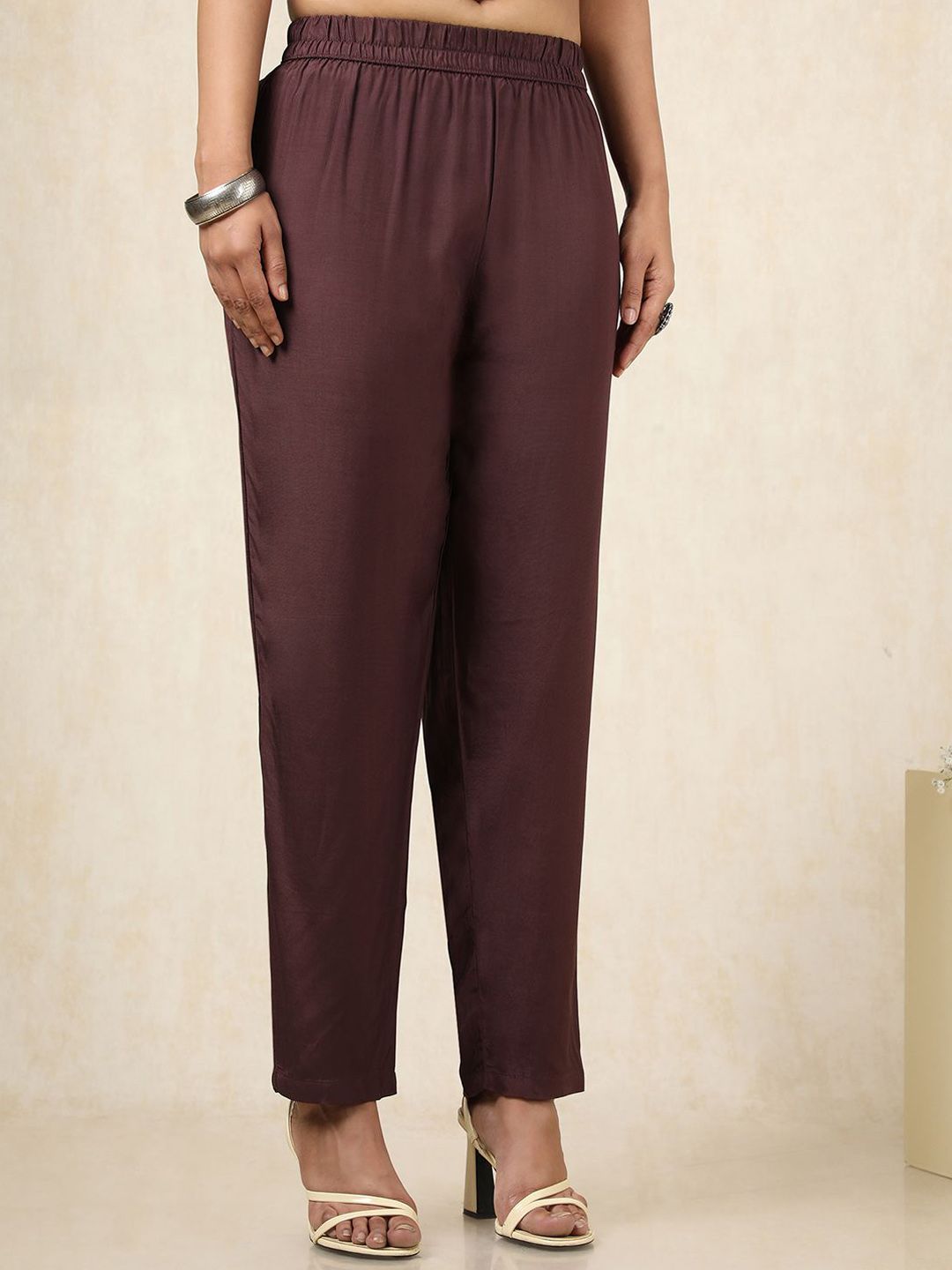 Dhiyona SO Women's Ethnic Motifs Printed Beads and Stones Pure Cotton Kurta With Trousers & Dupatta