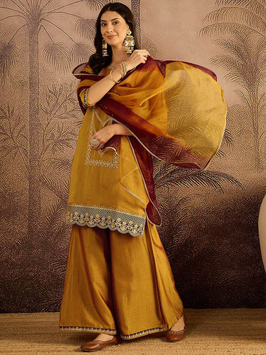 Dhiyona SN Embroidered Zari Sequence Thread Work Straight Kurta With Palazzos & Dupatta