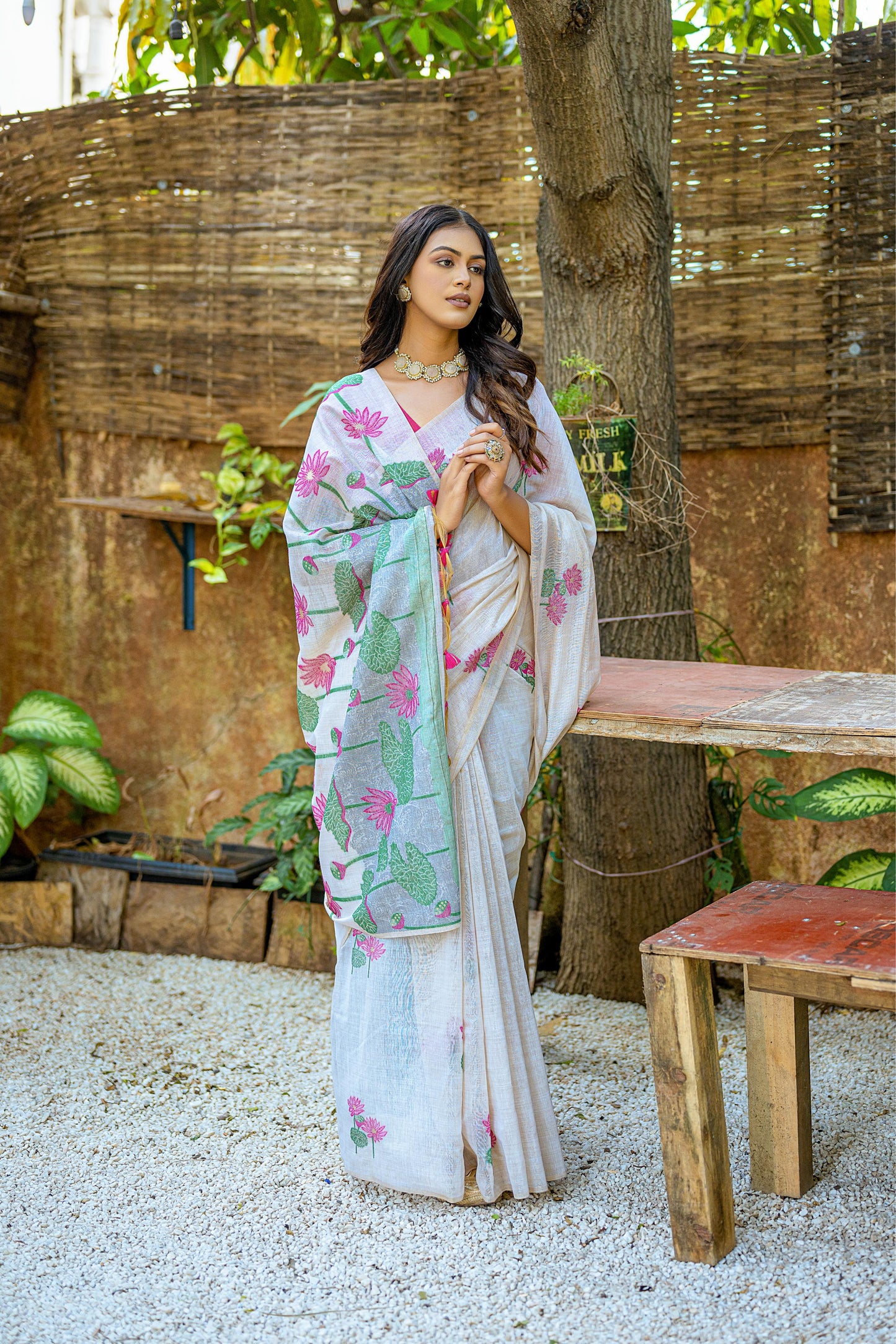 Dhiyona GR Women's Pink Muga Cotton Saree