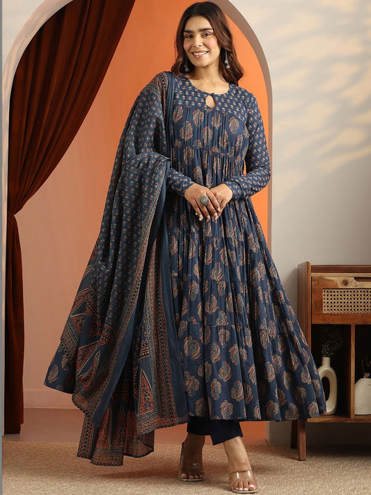 Women Ethnic Motifs Printed Tiered Kurta with Trousers & With Dupatta