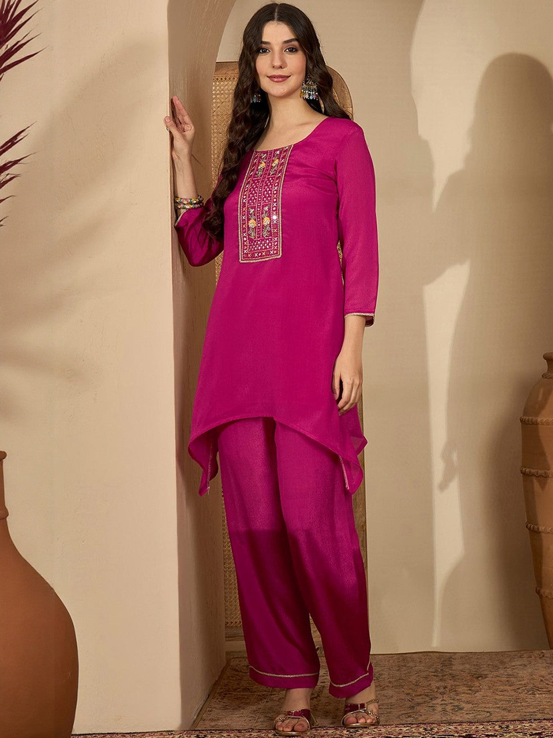 Women Floral Embroidered Pleated Sequinned Kurta With Trousers