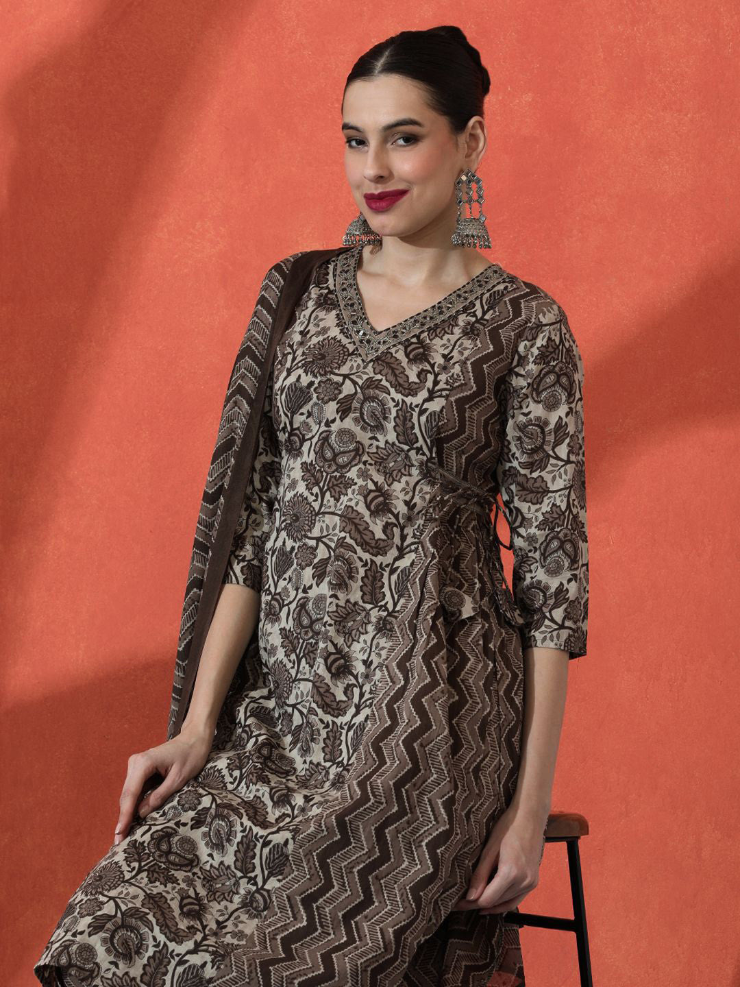 Floral Embroidered Straight Pure Cotton Kurta With Trousers & Dupatta