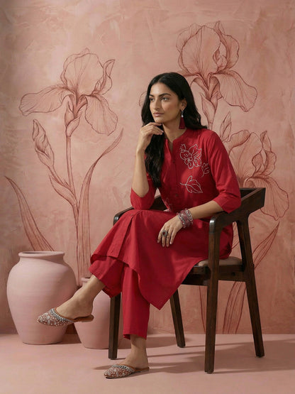 Floral Printed Regular Pure Cotton Kurta with Pyjamas