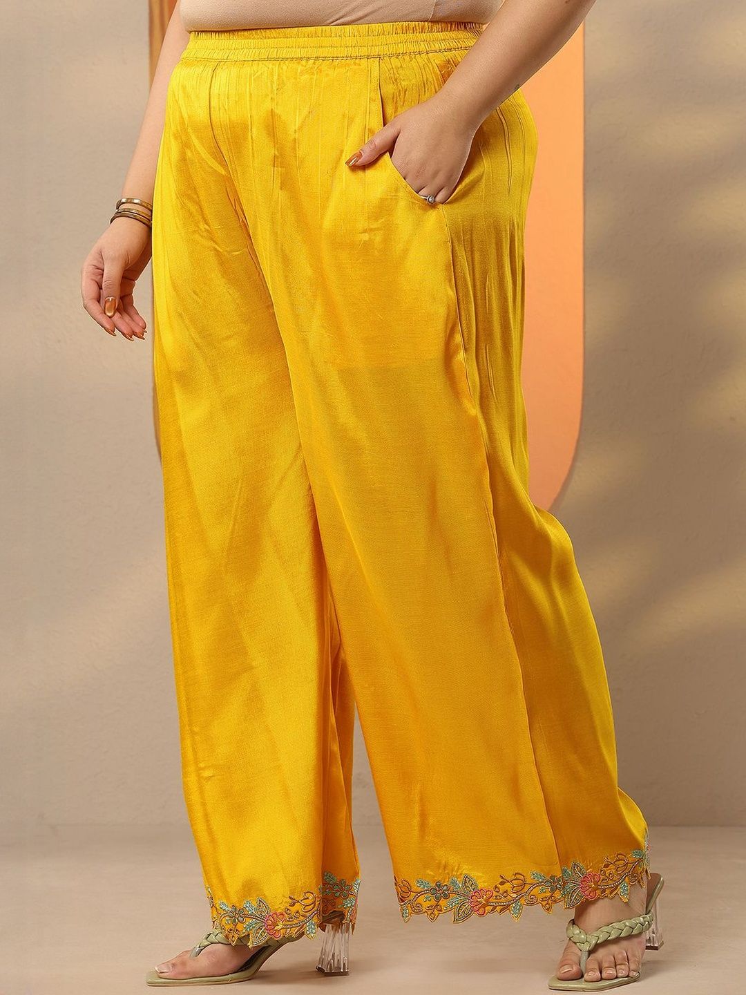 Dhiyona Women's Embroidered Thread Work Plus Size A-Line Kurta With Palazzos & Dupatta
