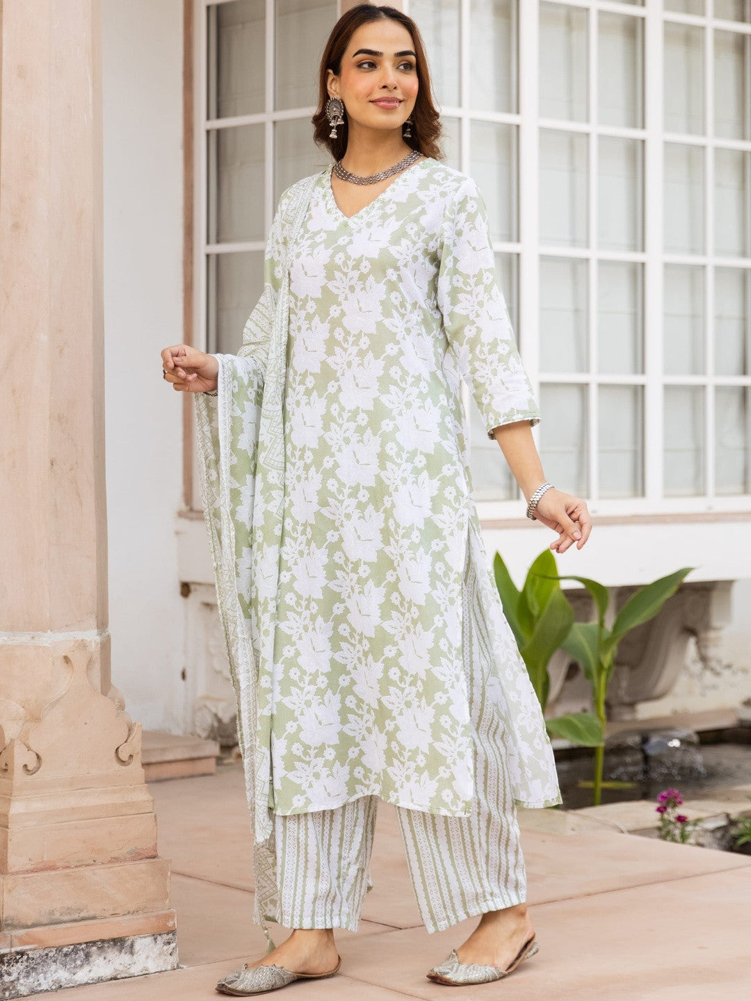 Printed Pure Cotton Straight Kurta With Trousers & Dupatta