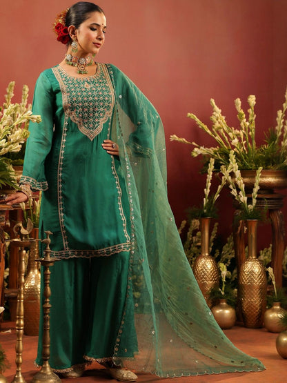 Dhiyona SC Women Floral Zari Embroidered Regular Kurta With Sharara & Dupatta Kurta Sets