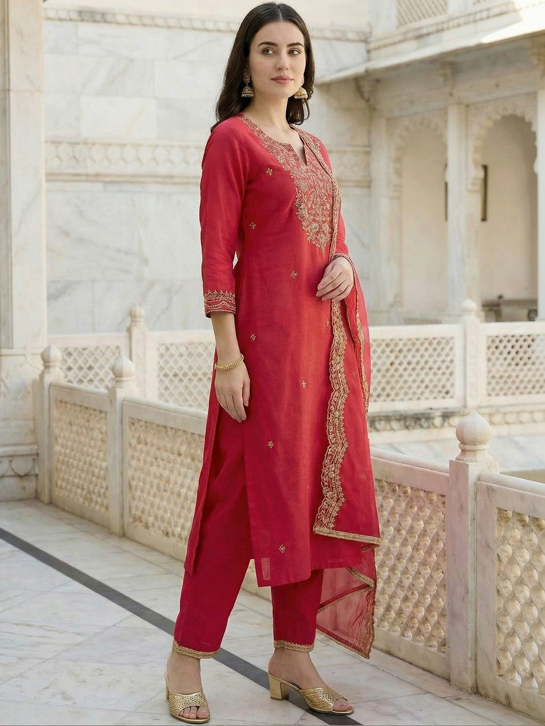 Women Ethnic Motifs Embroidered Regular Thread Work Liva Kurta with Trousers & With Dupatta