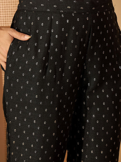 Women Ethnic Motifs Printed Kurta with Churidar & Dupatta