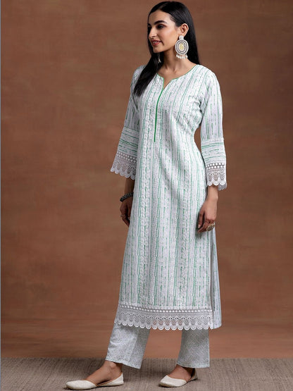 Women Ethnic Motifs Printed Regular Kurta with Trousers & With Dupatta
