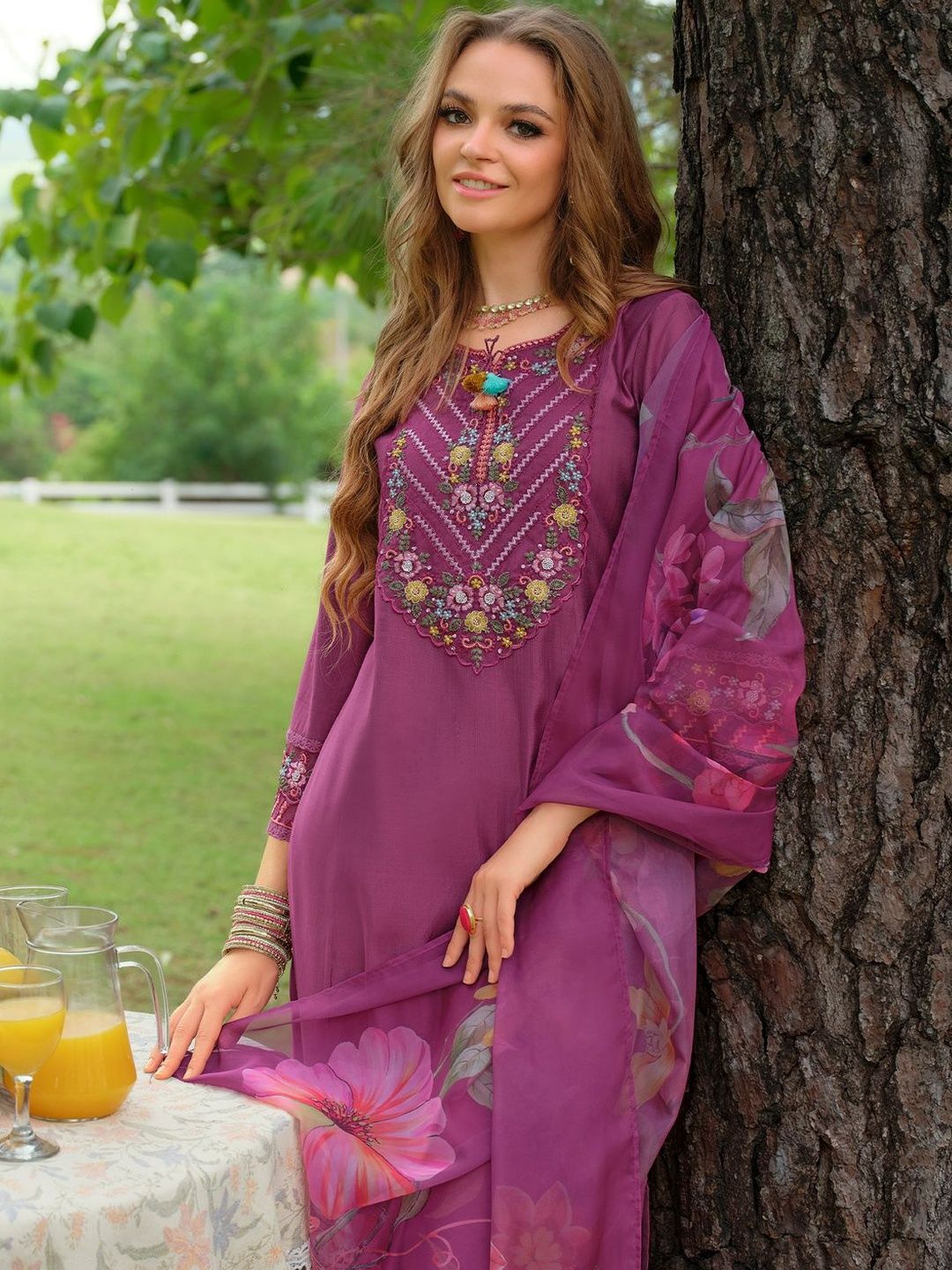 Floral Embroidered Thread Work Kurta with Palazzo & With Dupatta