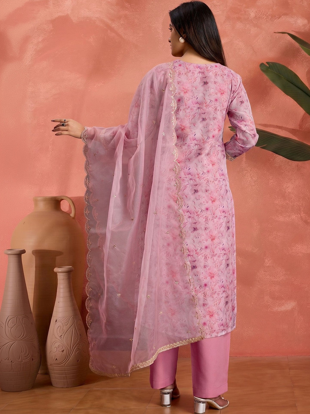 Embroidered Round Neck Kurta Sets