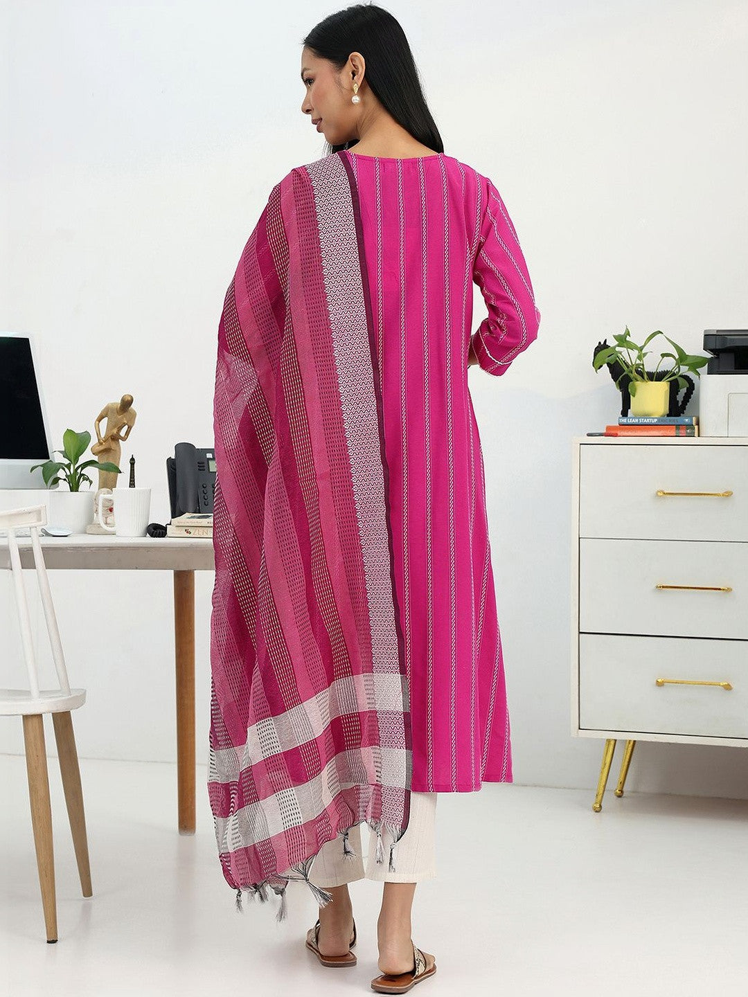 Women Printed Regular Thread Work Kurta with Trousers & With Dupatta