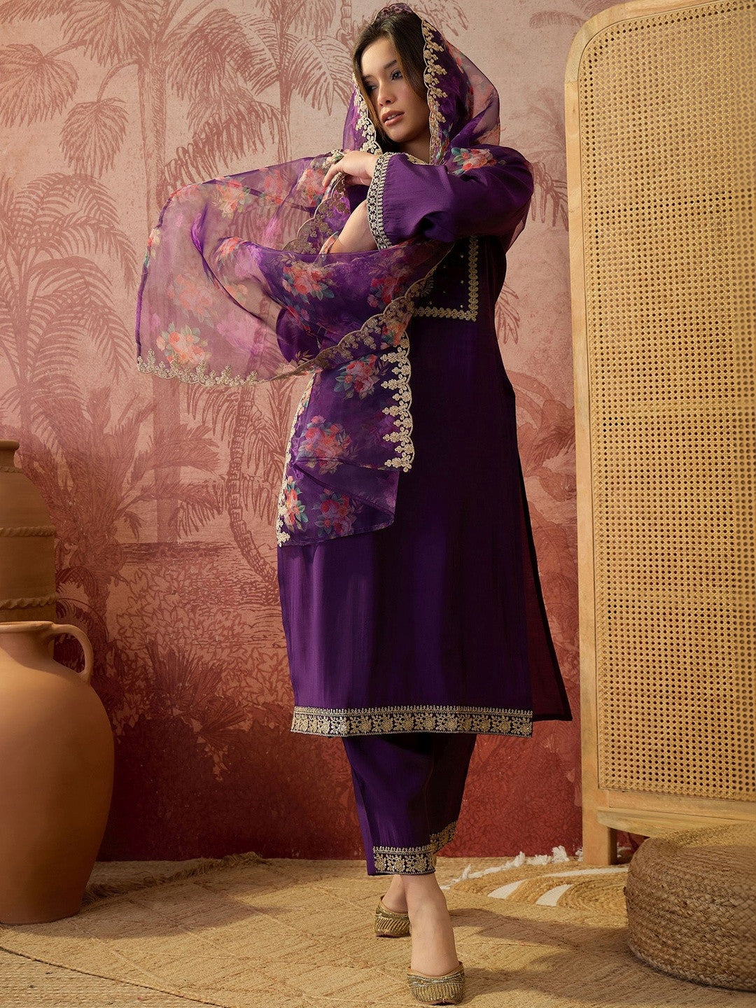 Woven Design Mandarin Collar Kurta & Trousers Kurta Sets