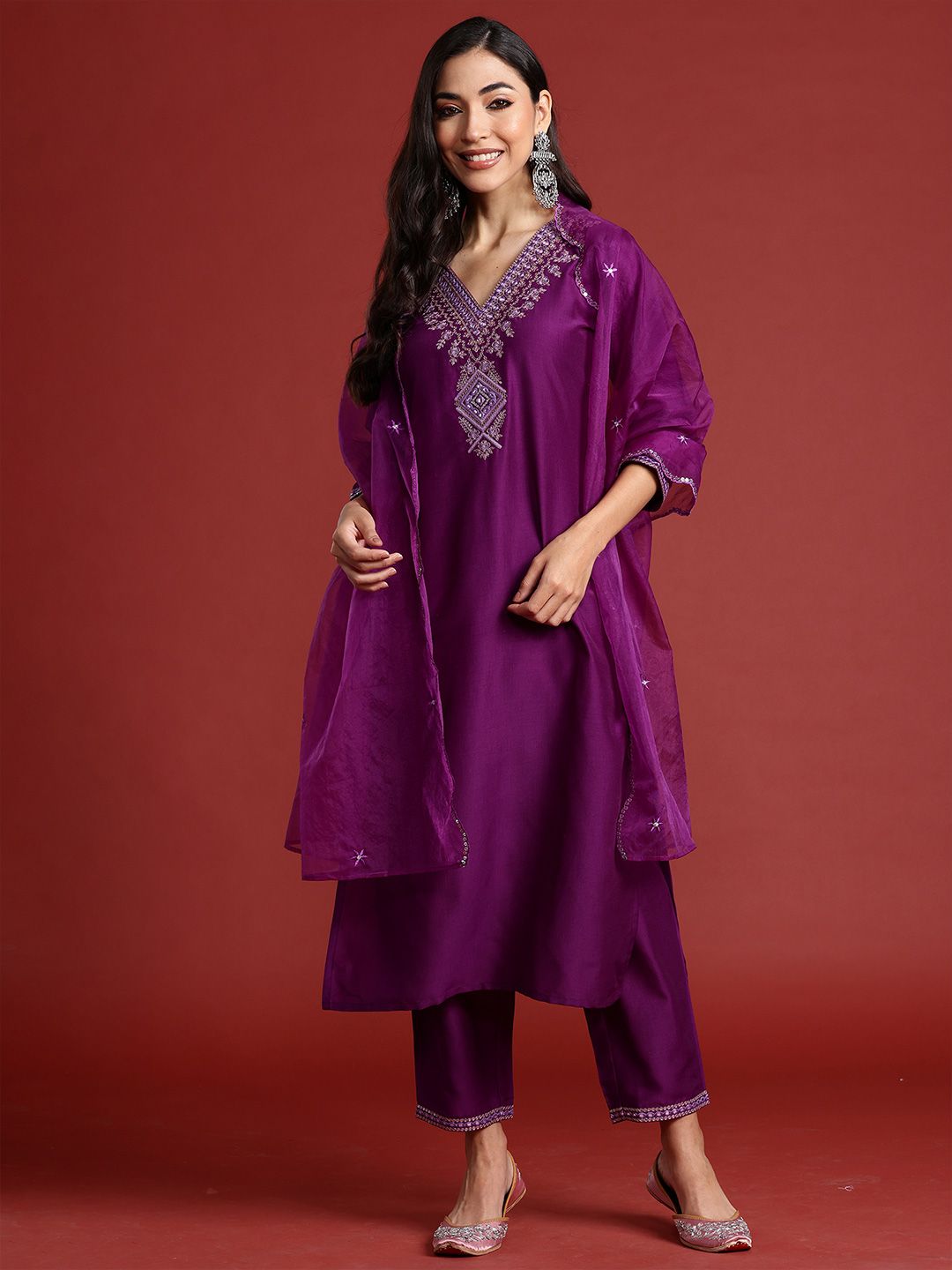 Dhiyona IE Women Ethnic Motifs Embroidered Kurta with Trousers & Dupatta