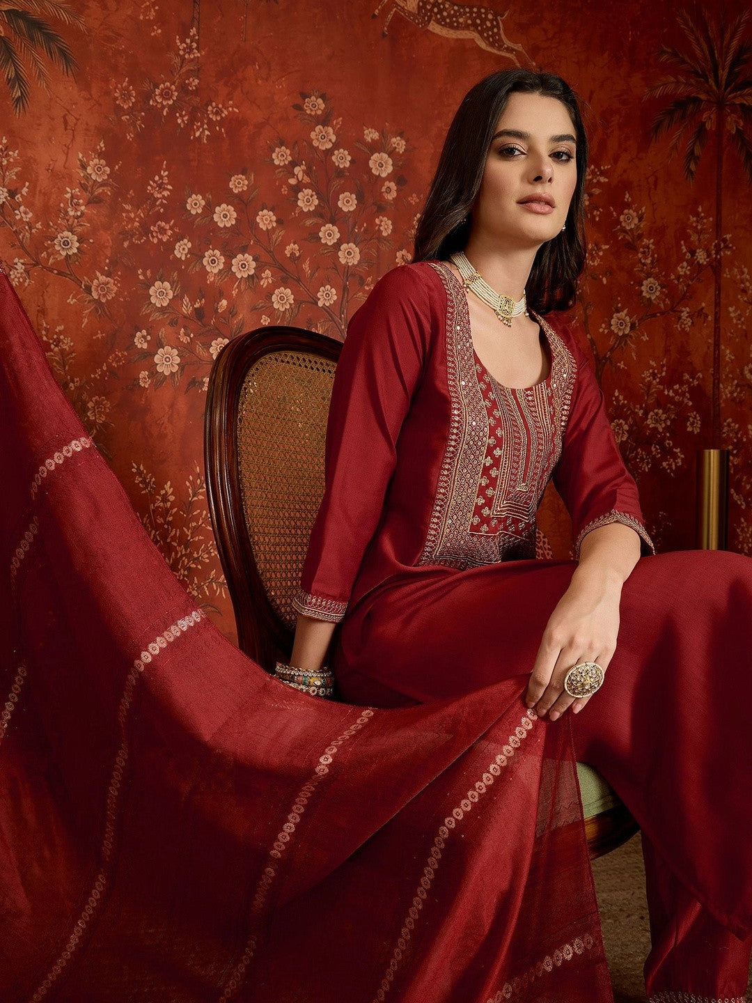 Women Ethnic Motifs Embroidered Regular Thread Work Kurta with Trousers & With Dupatta