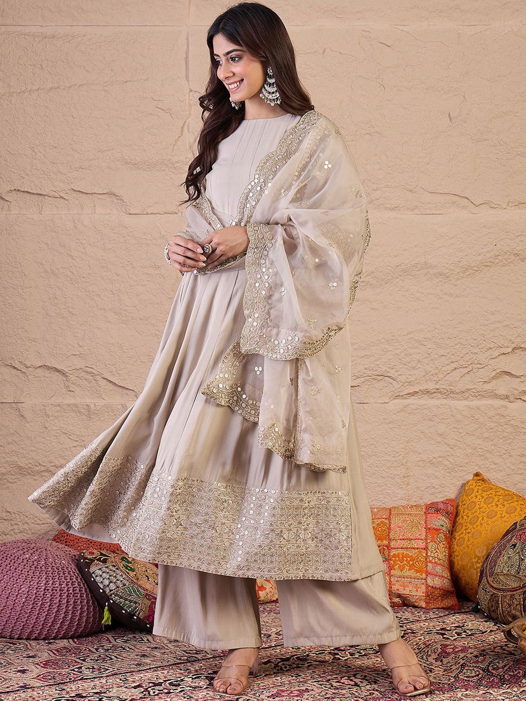 Dhiyona IN Women Floral Self Design Regular Sequinned Kurta with Palazzos & Dupatta