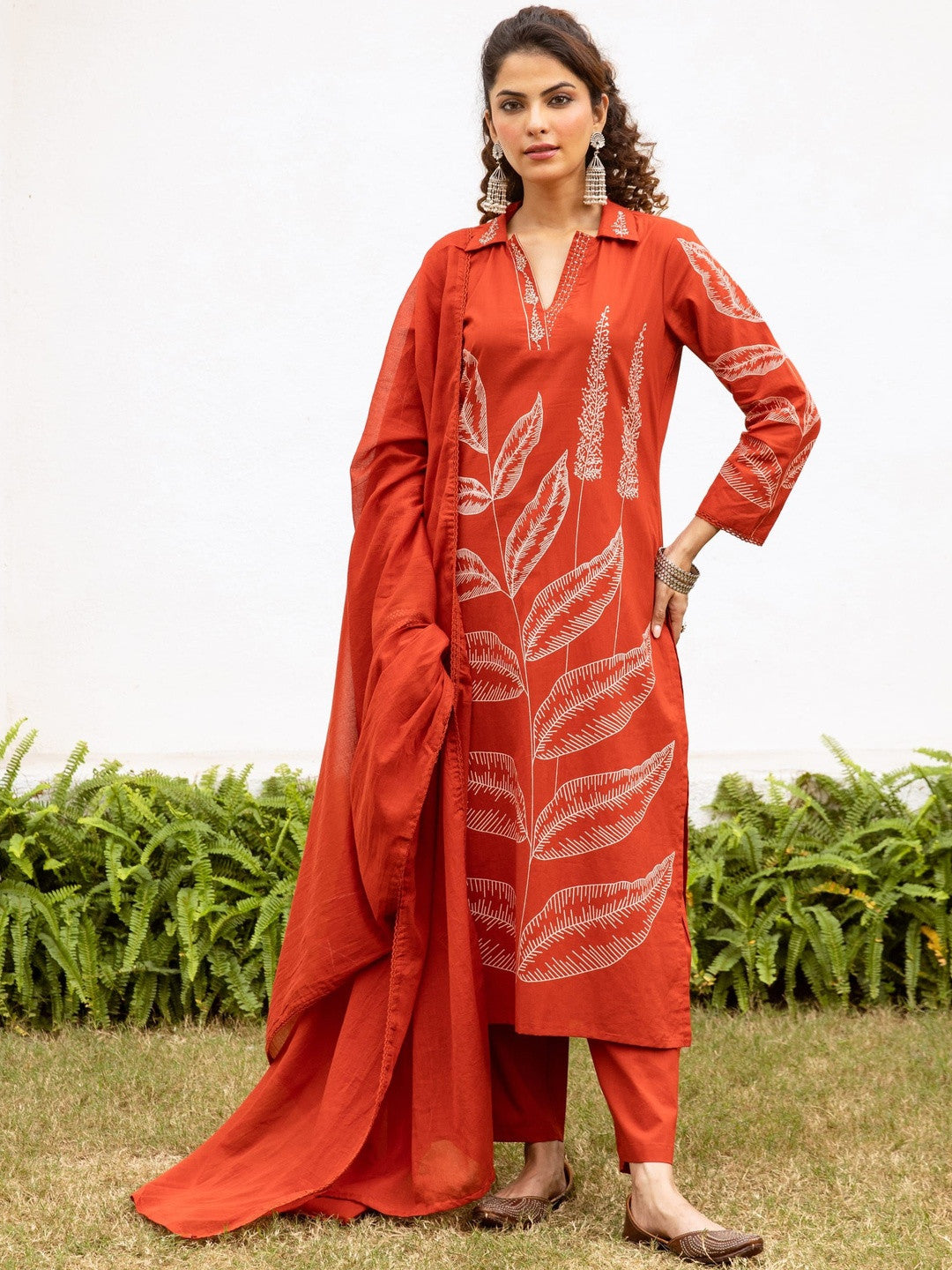 Printed Pure Cotton Straight Kurta & Trousers With Dupatta