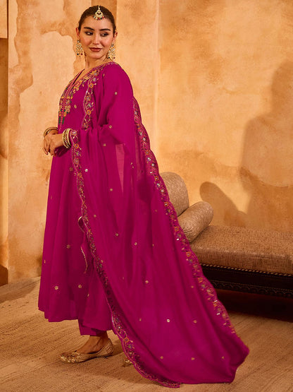 Dhiyona KL Women Floral Embroidered Regular Thread Work Kurta with Trousers & With Dupatta