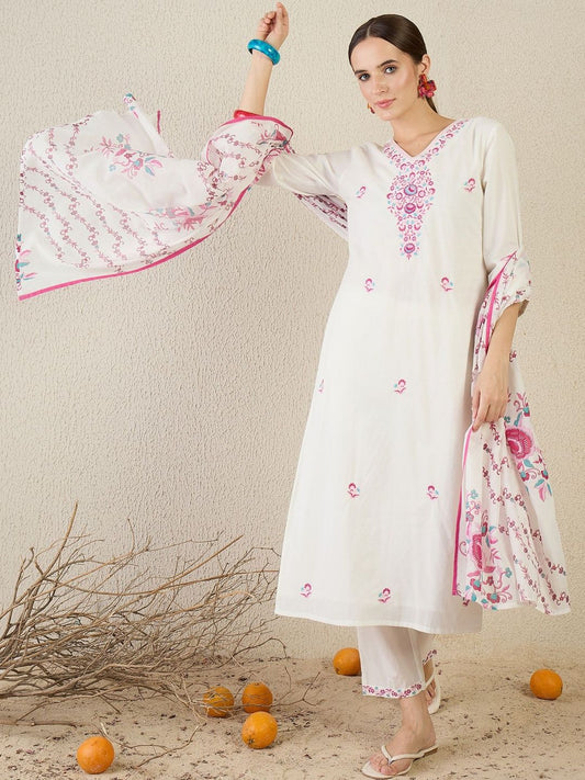 Ethnic Motifs Embroidered Thread Work Pure Cotton Kurta With Trouser & Dupatta