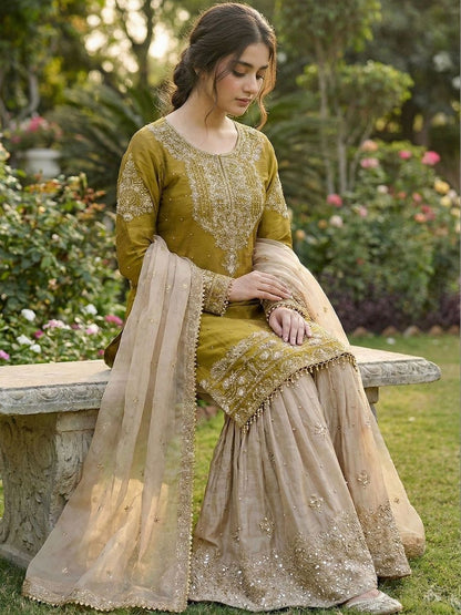 Dhiyona KL Women Ethnic Motifs Embroidered Regular Thread Work Kurta with Sharara & With Dupatta