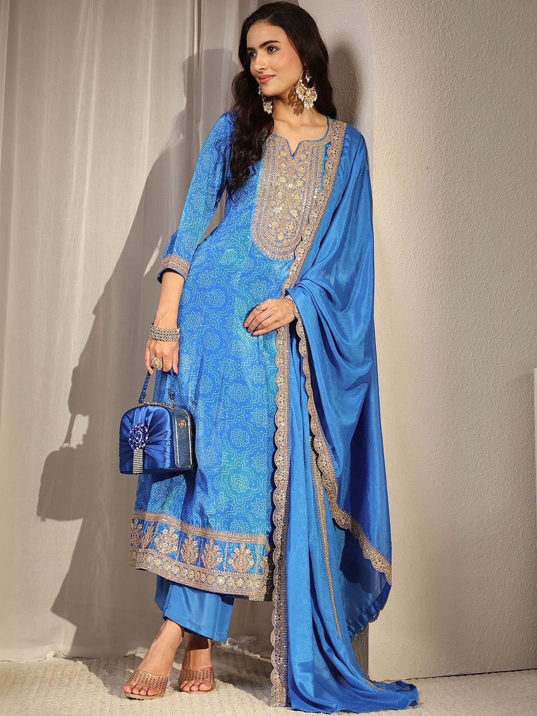 Women Ethnic Motifs Printed Regular Thread Work Kurta with Trousers & With Dupatta