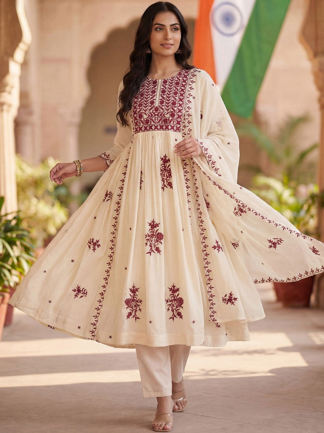 Women Ethnic Motifs Embroidered Empire Thread Work Kurta with Trousers & With Dupatta
