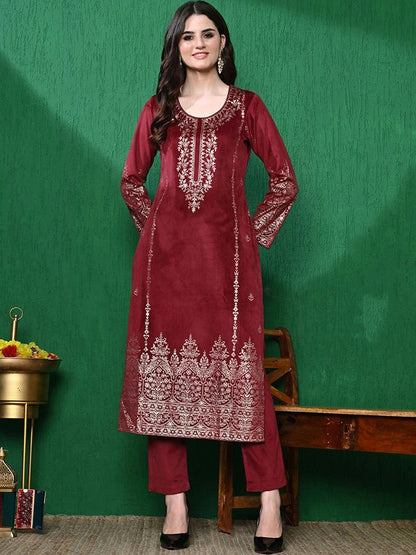 Maroon Floral Printed Winter Velvet Kurta & Trouser With Dupatta