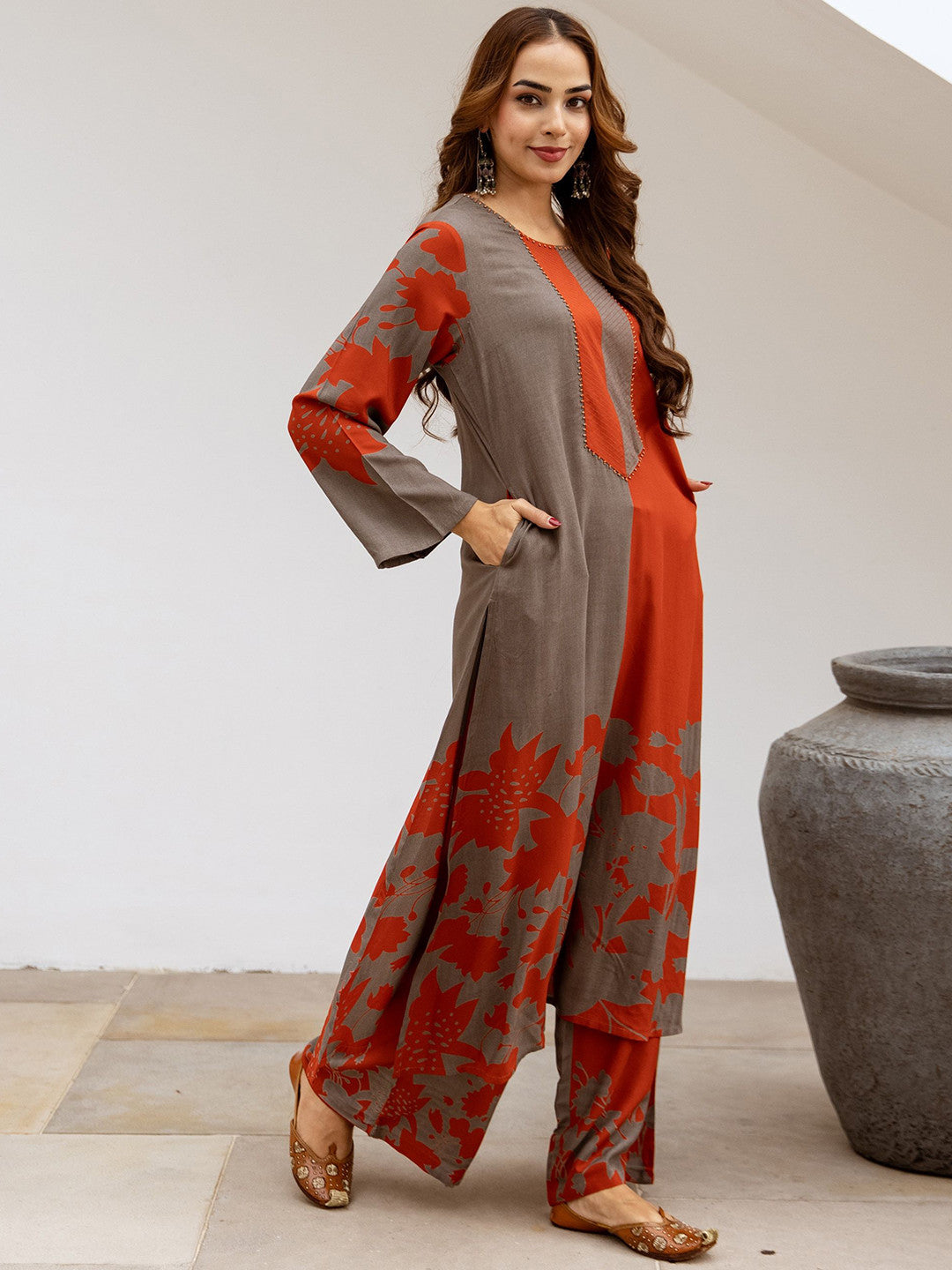 Women Floral Printed Kurta with Palazzo