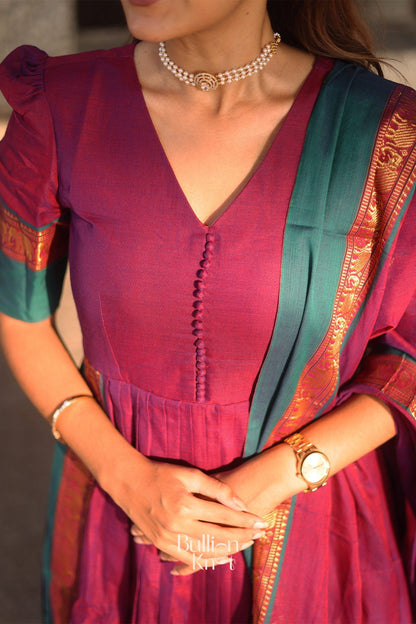 Dhiyona BN Narthaki Handloom Magenta V-neckline Suit Set