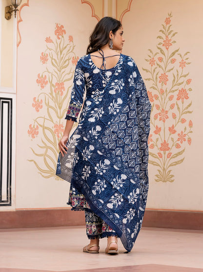 Dhiyona KL Women Floral Printed Regular Pure Cotton Kurta with Trousers & With Dupatta