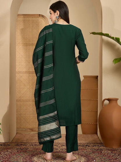 Ethnic Motifs Embroidered Thread Work Straight Kurta with Trouser & Dupatta