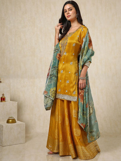 Dhiyona SO Women's Ethnic Motifs Embroidered Zari Straight Kurti with Palazzos & Dupatta