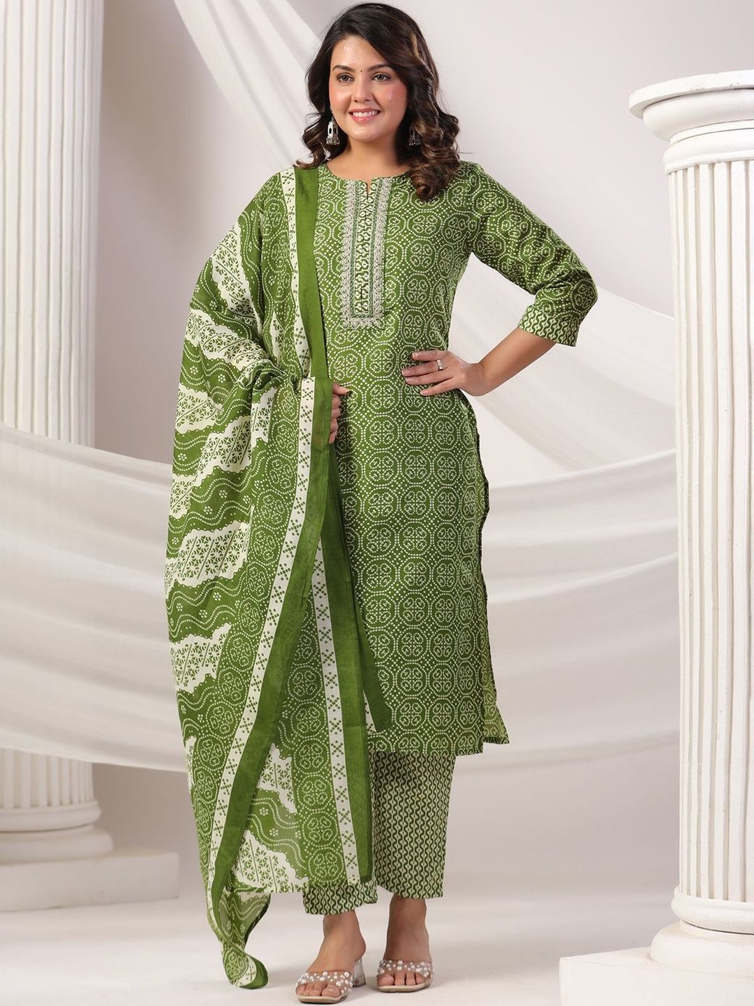 Dhiyona IE Women Printed Thread Work Pure Cotton Kurta with Trousers & Dupatta